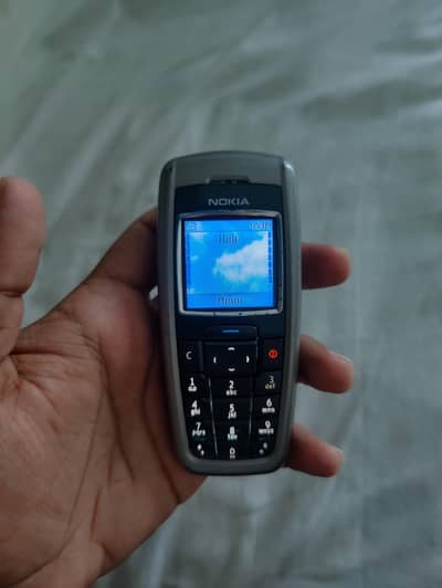 Nokia 2600
