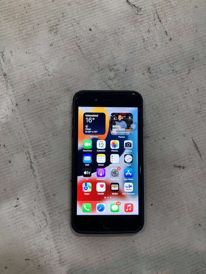 Apple iPhone 7 Plus 3