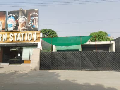 Kinal Commercial plot available for rent in Johar town J3 block main road
