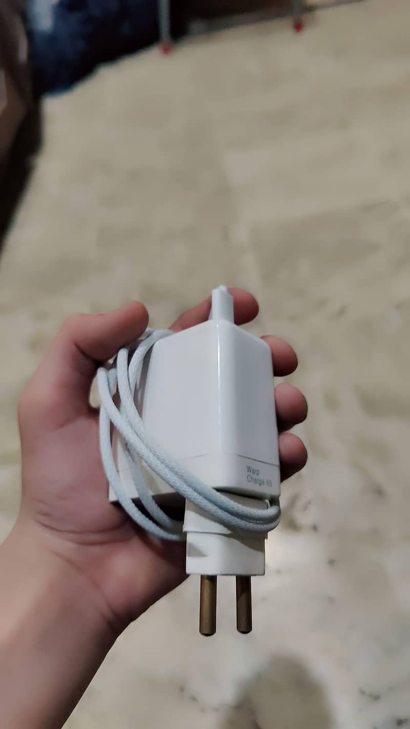 One Plus 9 Pro 4