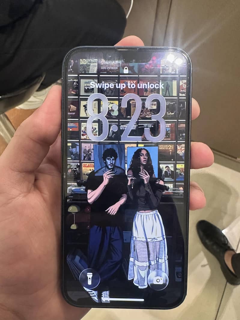 Apple iPhone 14 3