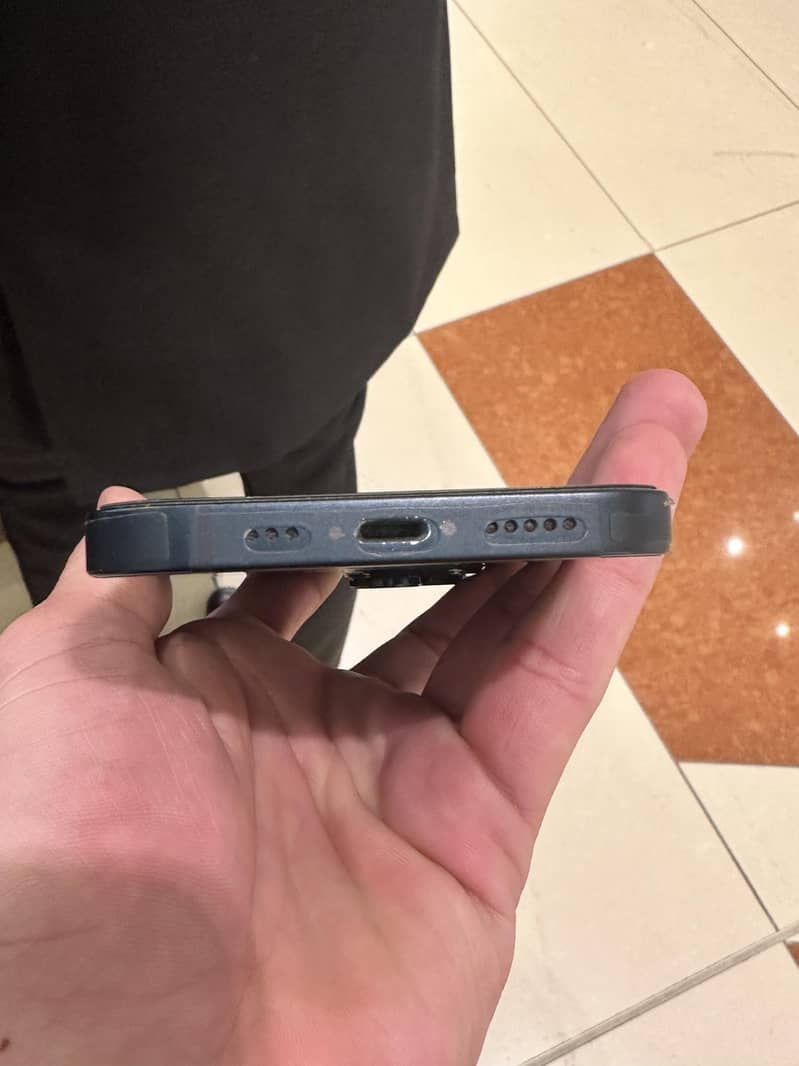 Apple iPhone 14 6