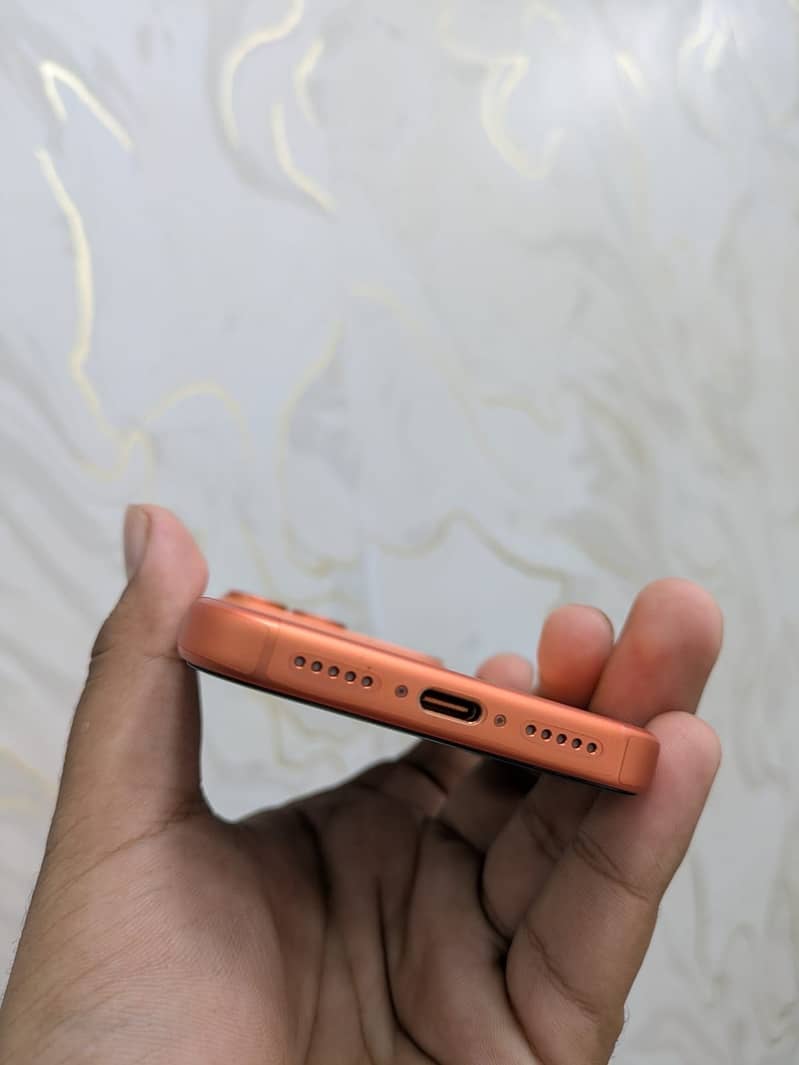 Apple iPhone 17 Pro 6