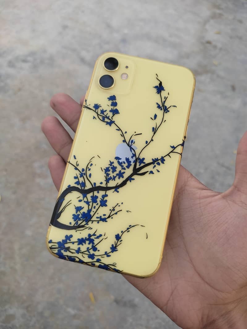 Apple iPhone 11 0