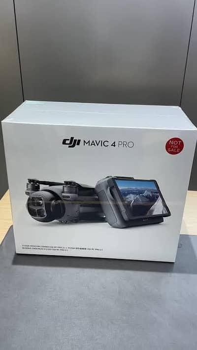 DJI MAVIC 4 Pro Fly More Combo