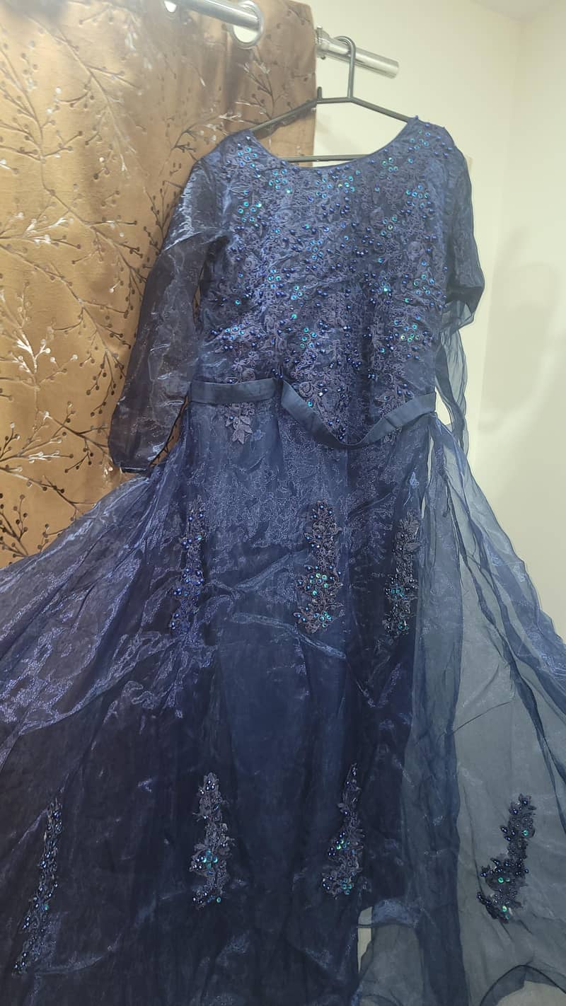 frock 0
