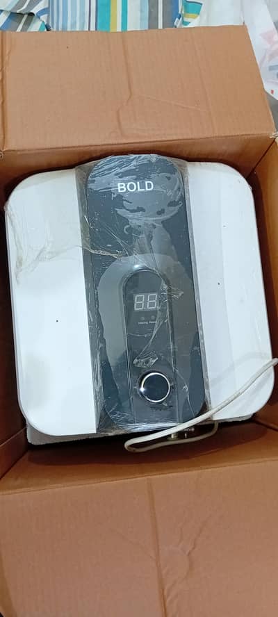 BOLD Geyser 15L