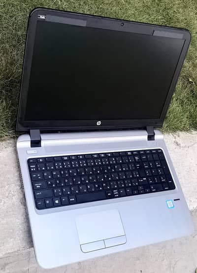 HP NEW CONDITION LAPTOP EVERYTHING OK