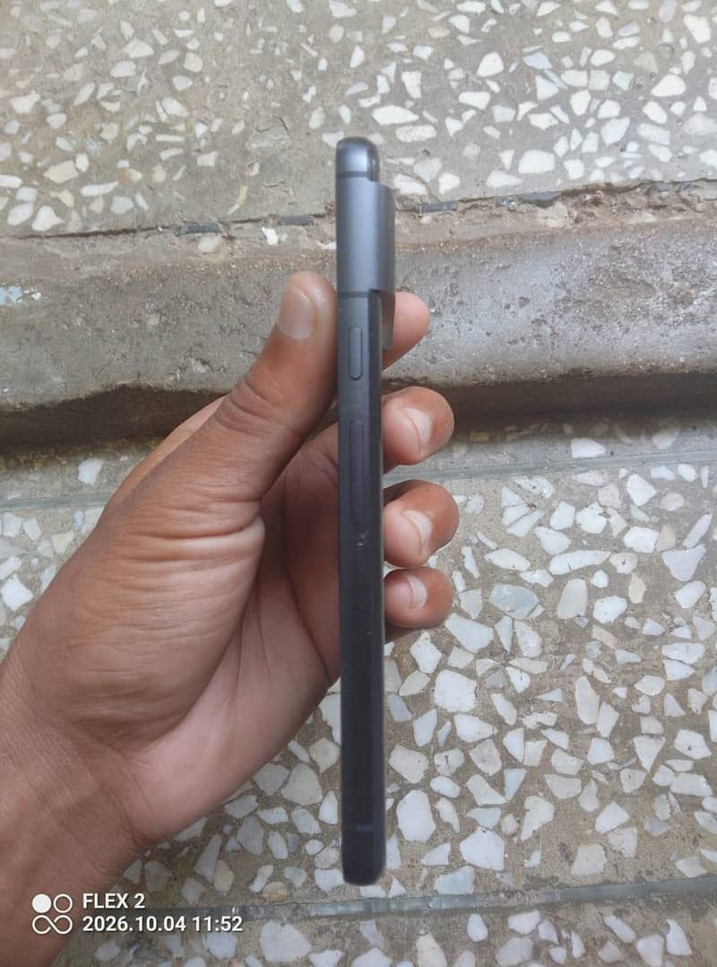 Google Pixel 8 3
