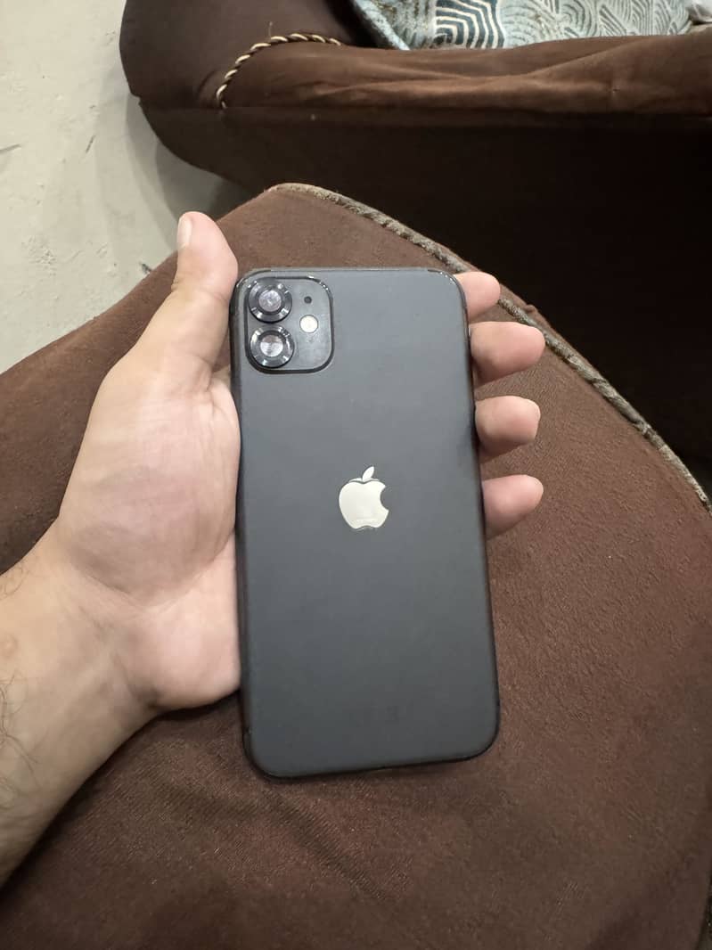 Apple iPhone 11 0
