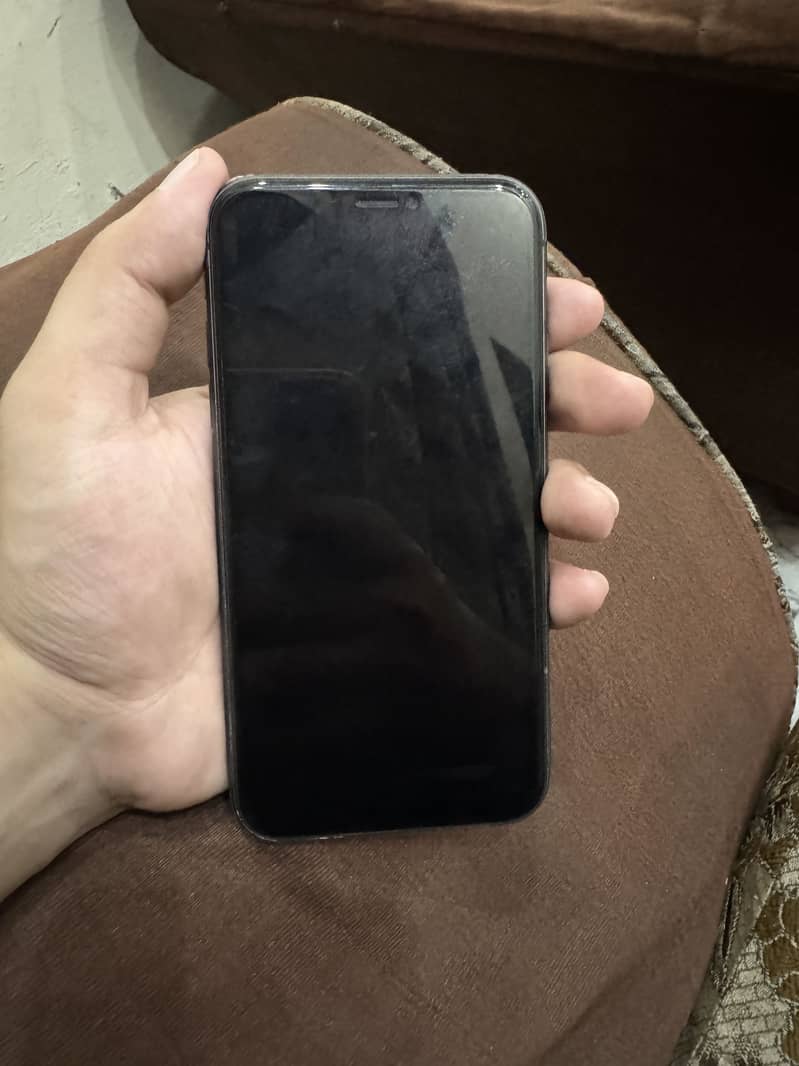 Apple iPhone 11 6