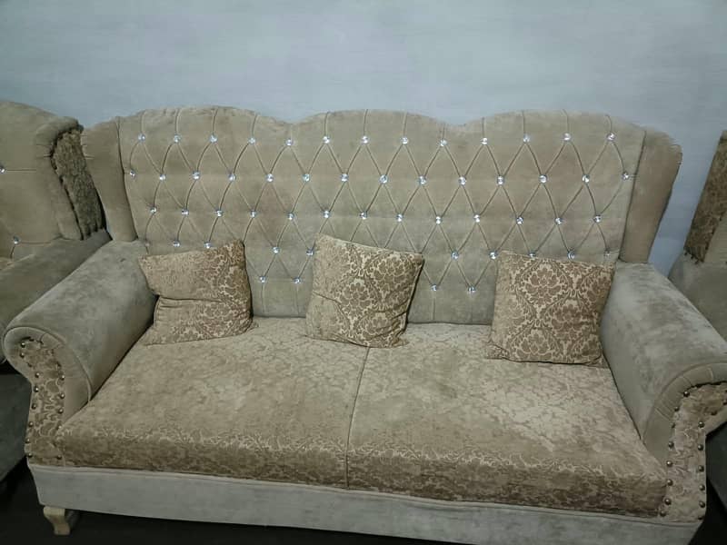 5 Seater Sofa Set 0