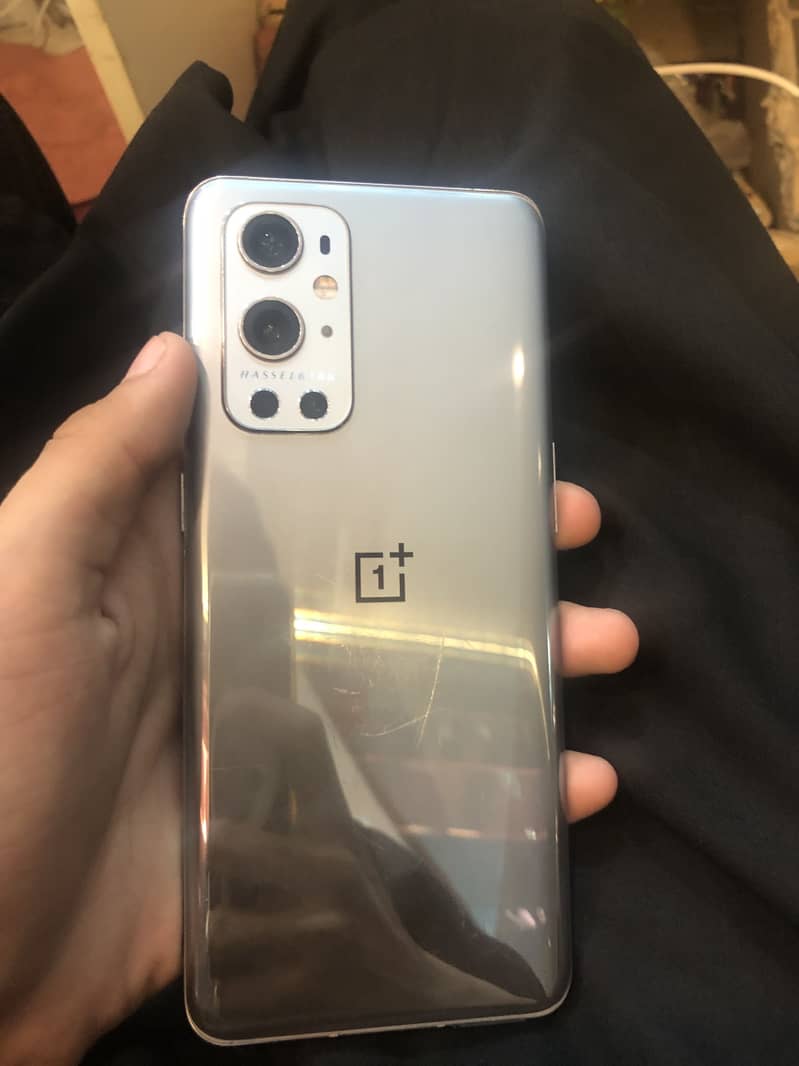 One Plus 9 Pro 0