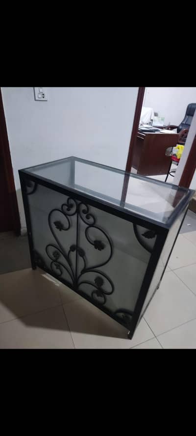 trolly, Book rack, wooden chairs, water dispenser for sale