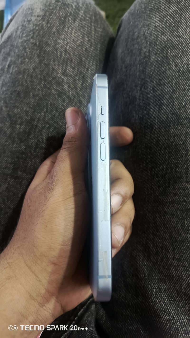 Apple iPhone 14 2