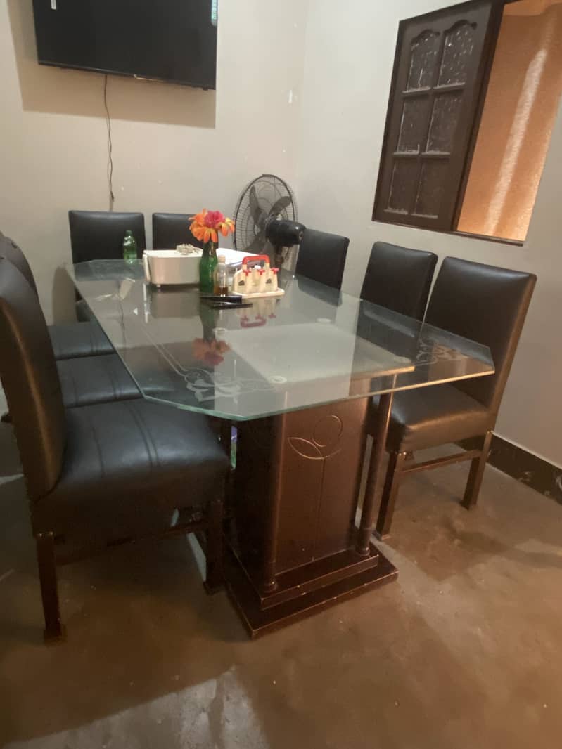 8 seater  dining table set . 3