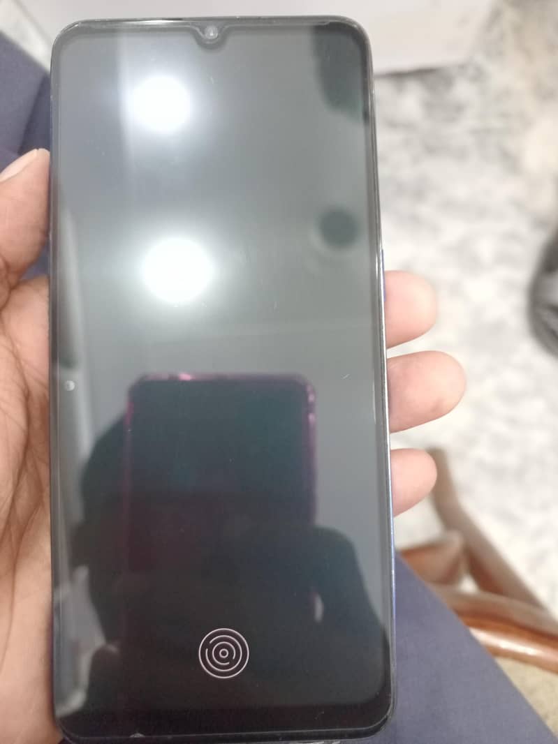 OPPO Reno3 2