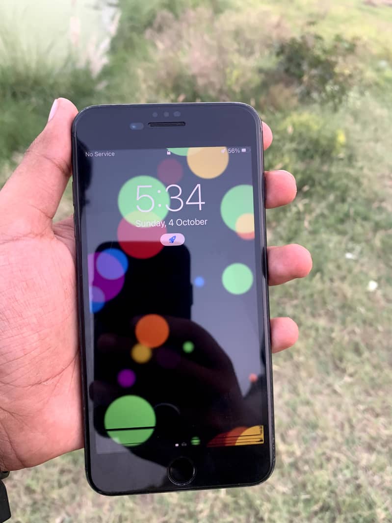 Apple iPhone 7 Plus 3