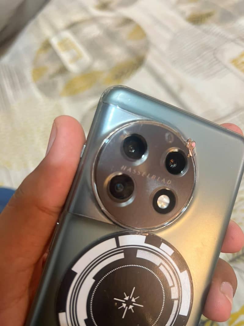 One Plus 11 4