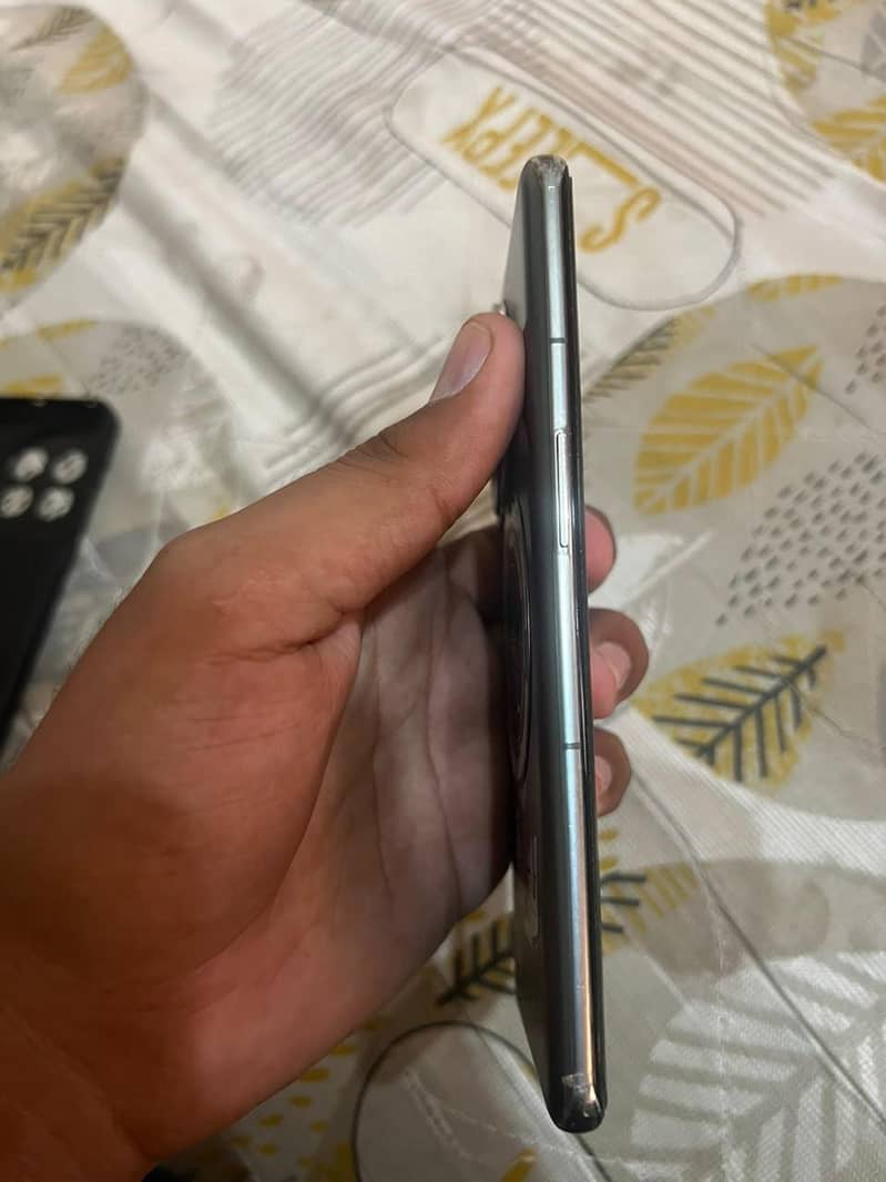 One Plus 11 7