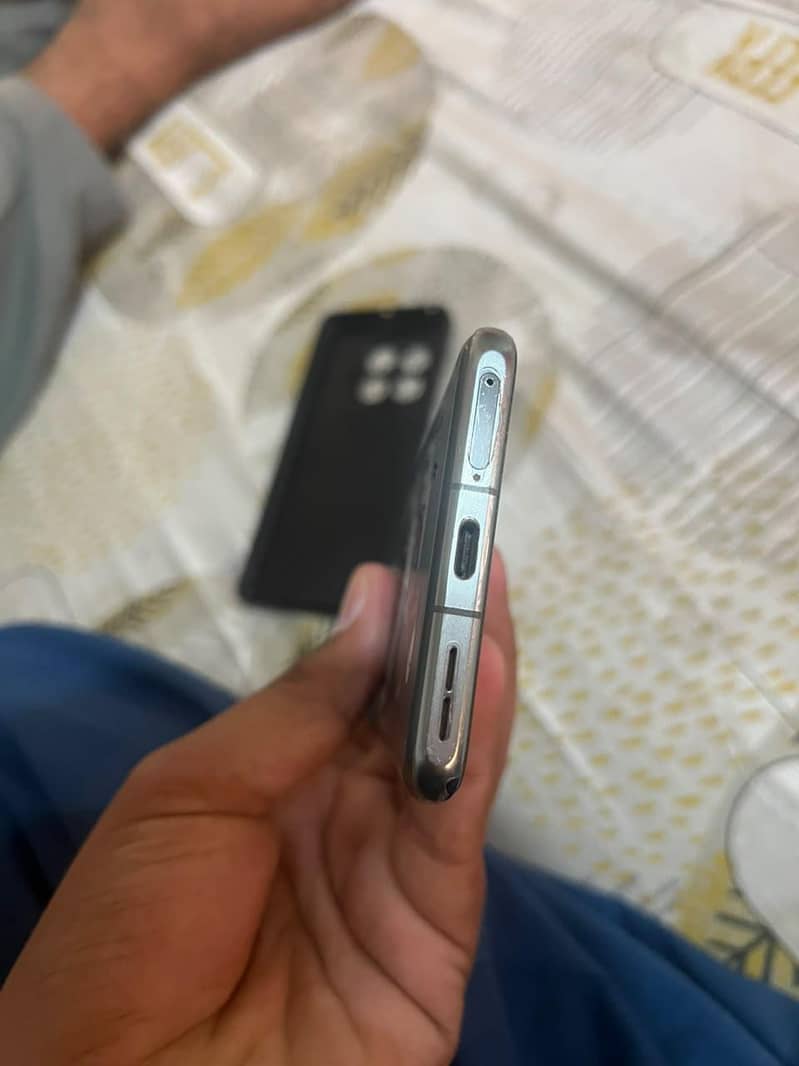 One Plus 11 8