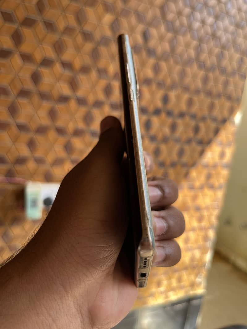 Infinix Zero 30 7