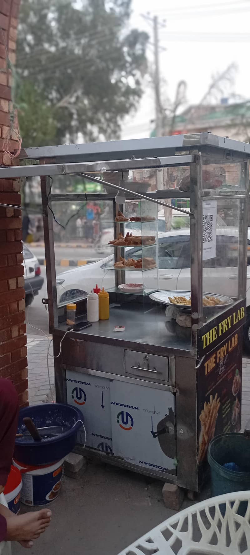 fries display counter 3