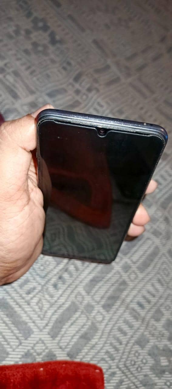 Vivo V21e 4