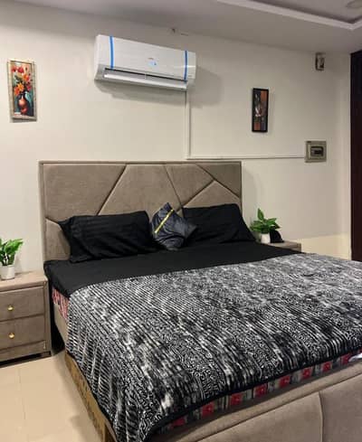 Daily basis weekly basis one bedrooms fully furnished luxury apartments available for rent Gulberg greens Islamabad