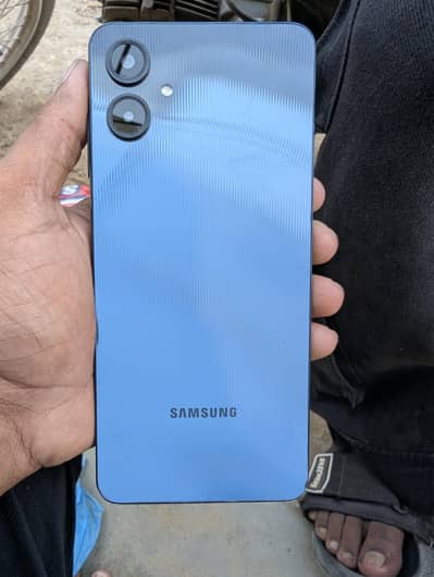 Samsung Mobile A06