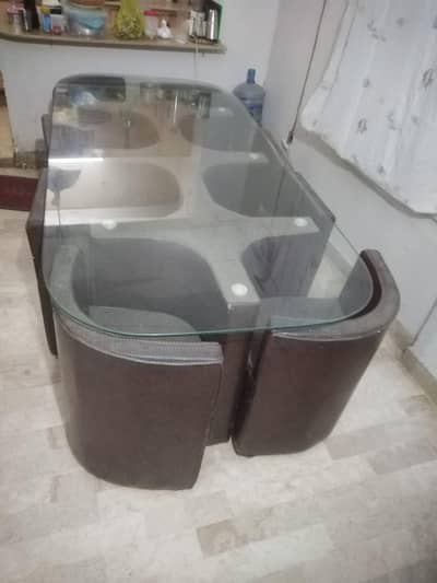dining table 8 seater