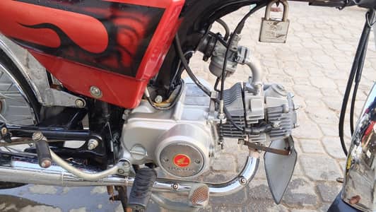 Honda cd 70 model 2025