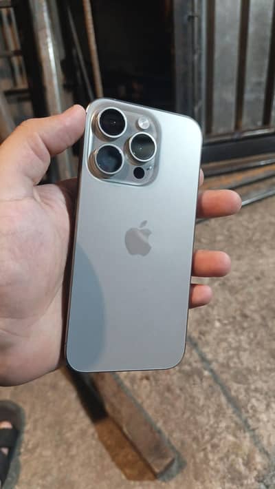 Apple iPhone 15 Pro LLA model Non pta