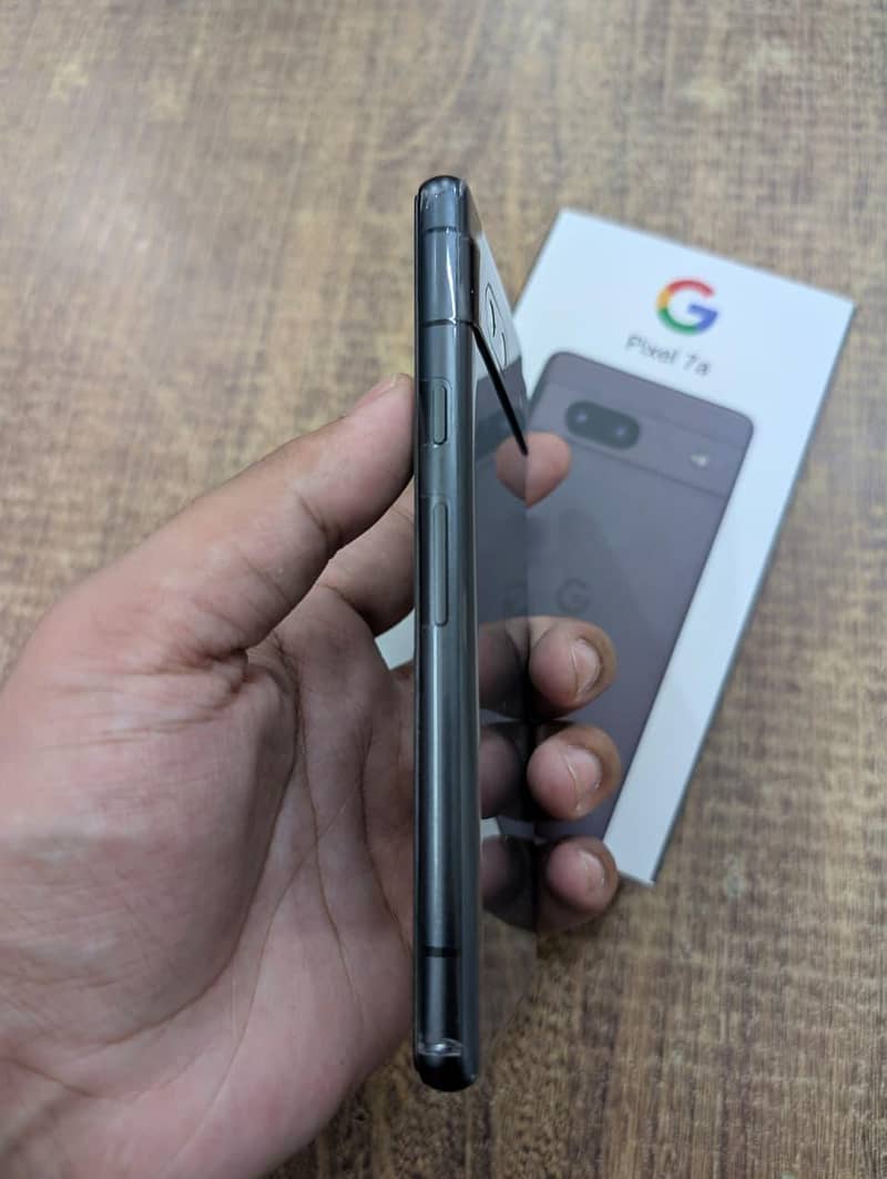 Google Pixel 7a 3