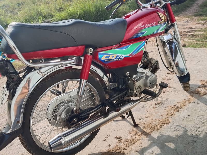 Honda CD70 3