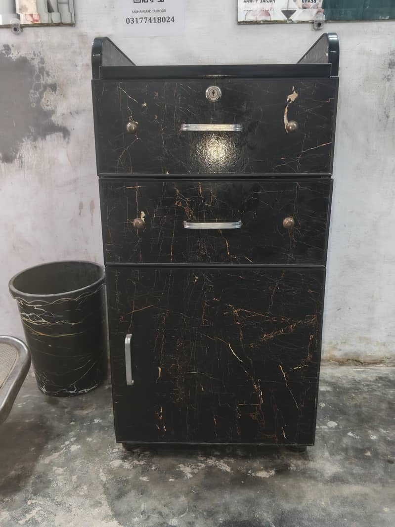 Side Table 0