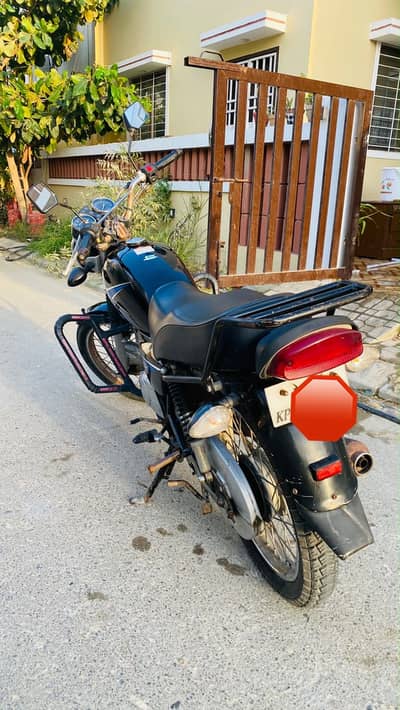 Suzuki gs 150 2023