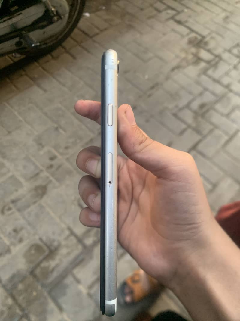 Apple iPhone 6 1