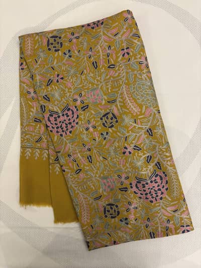 Brand New Beautiful Woolen Aari Work Shawls for Sale