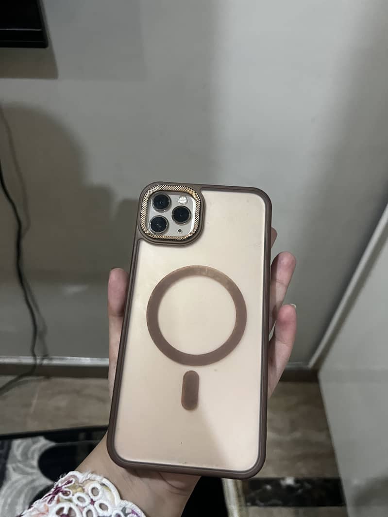 Apple iPhone 11 Pro Max 1
