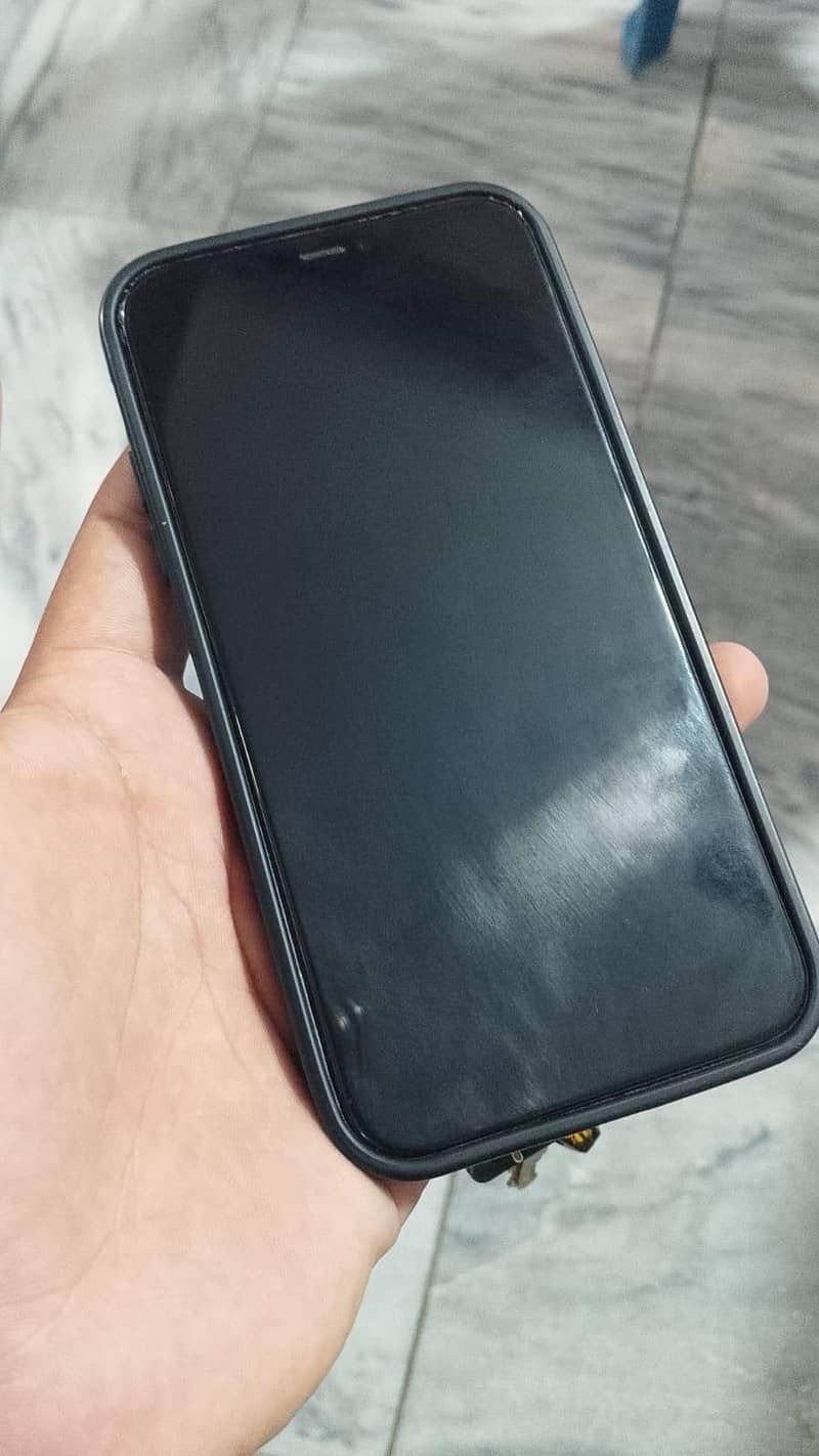 Apple iPhone 11 1