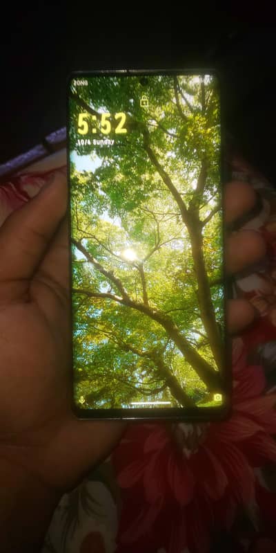 Sharp Aquos Sense