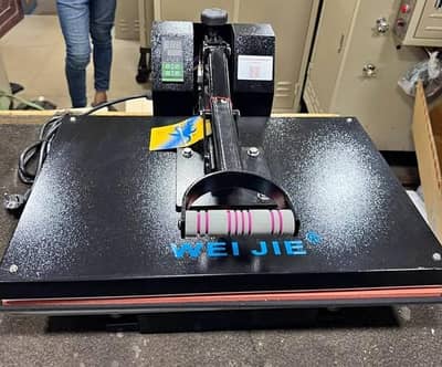 Cloth Sticker Pasting Machine