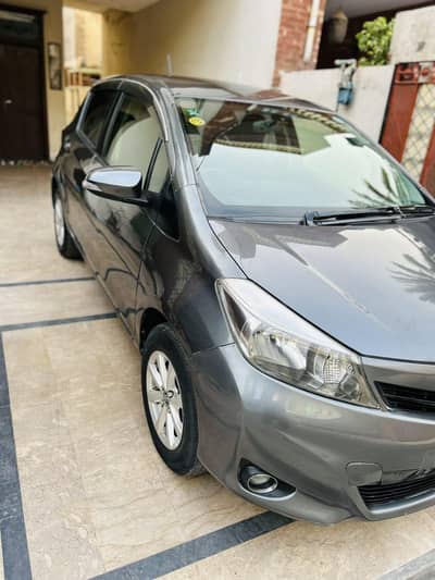 Toyota Vitz 2011 / 2014