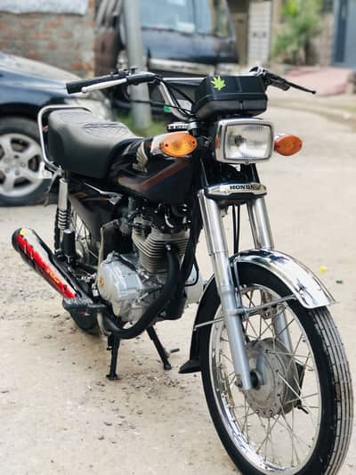 Honda CG-125 (Model 2018/19) Total Genuine