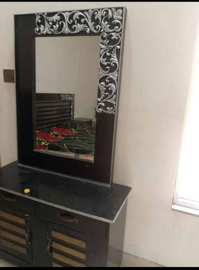 King size bed 03210055757
