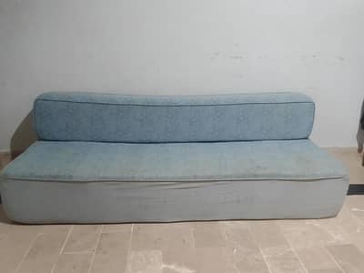 sofa combad