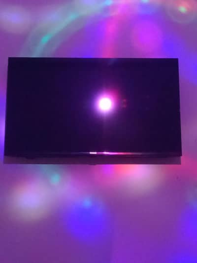 43 inch led for urjant sale 10/10 condition only 2 month used