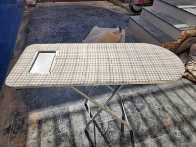 Iron Foldable Stand