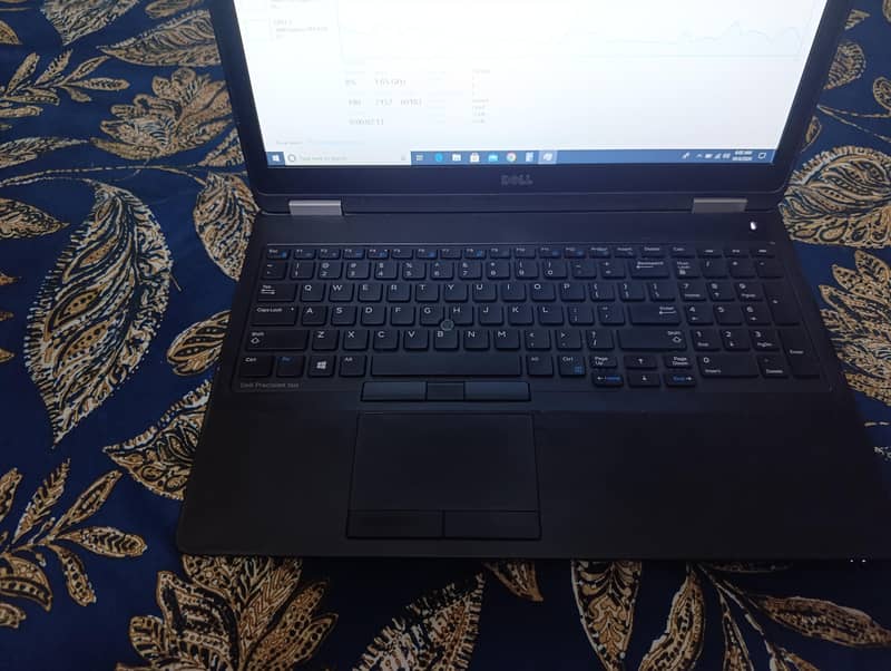 Dell precision 3510 1
